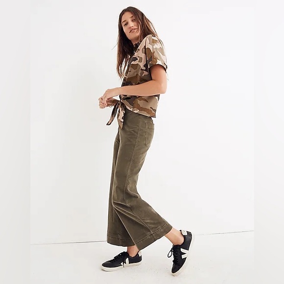 Madewell Emmett Wide Leg Crop Velveteen Pant in Kale - Picture 9 of 9